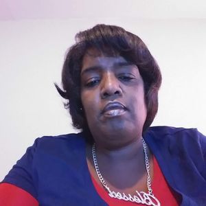 Meet your Posher, Peggy